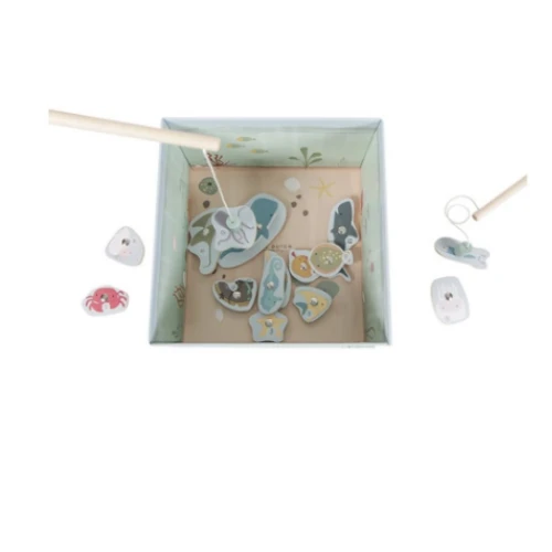 Little Dutch Fishing Game 4 Little Dutch Fishing Game - Image 2